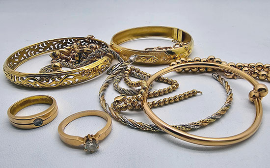 Selling Estate Gold Jewelry